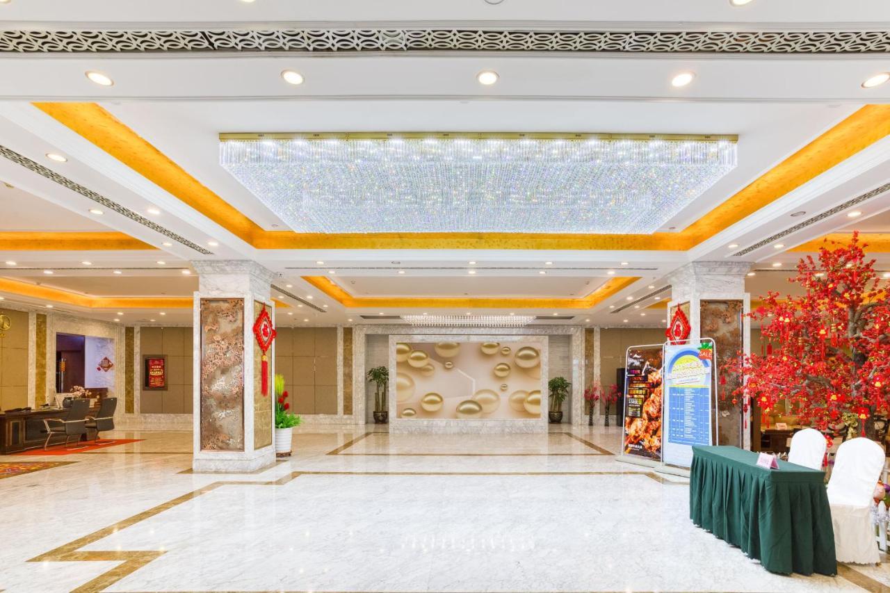 ฉางชุน วอเรน โฮเต็ล Hotel ภายนอก รูปภาพ
