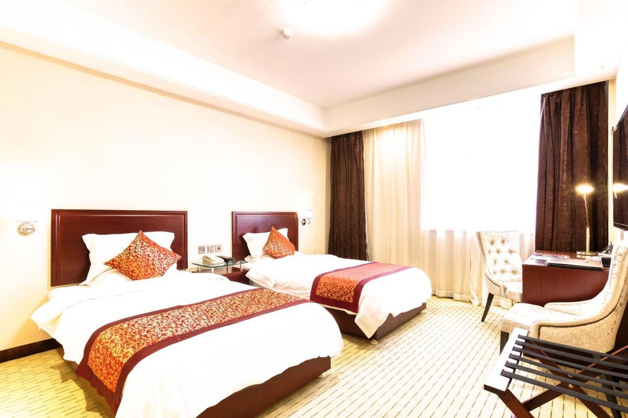 ฉางชุน วอเรน โฮเต็ล Hotel ภายนอก รูปภาพ